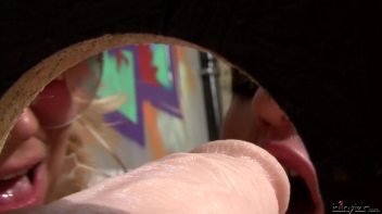 Creamed Up Lesbo Delight Screencap 13 on www.sinx.com