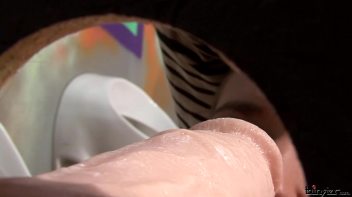 Creamed Up Lesbo Delight Screencap 16 on www.sinx.com