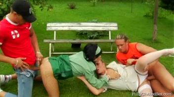 Fully Clothed Porkin' In The Park Screencap 74 on www.sinx.com