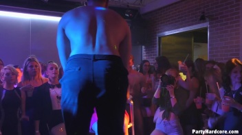Party Hardcore Gone Crazy Vol. 42 Single Cut: Part 1 - Cam 1 Screencap 49 on www.sinx.com