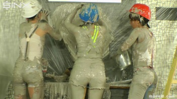 Naughty construction girls get messy with plaster Screencap 65 on www.sinx.com