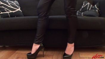 Her New Hairdo And A Whole Lot More Screencap 16 on www.sinx.com