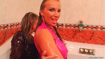 Cute Girls Get Completely Covered In Goo Screencap 95 on www.sinx.com