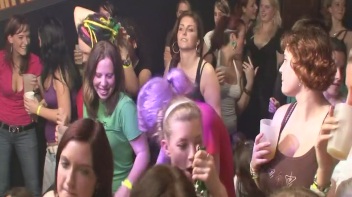 Party Hardcore Vol. 32 Part 2 - Cam 3 Screencap 114 on www.sinx.com