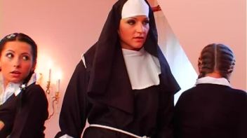 Catholic School Girls Ruled Screencap 17 on www.sinx.com