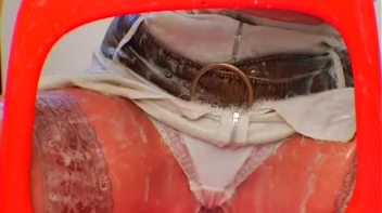 Lesbian Laundromat Screencap 59 on www.sinx.com