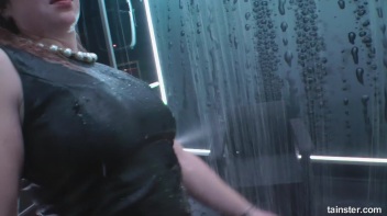 Titty Shakin' Shower Time Screencap 43 on www.sinx.com