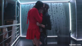 Titty Shakin' Shower Time Screencap 61 on www.sinx.com