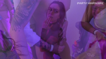 Brazen Babes Party Hardcore - Part 3 Cam 1 Screencap 69 on www.sinx.com