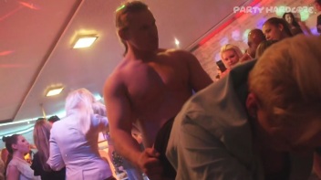 Party Hardcore Gone Crazy Vol. 26 Part 6 - Cam 2 Screencap 11 on www.sinx.com