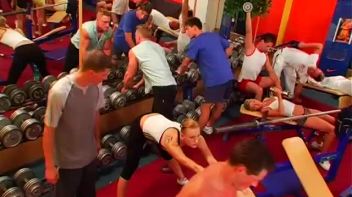 Bisexual Gym Party Gets Going! Screencap 25 on www.sinx.com