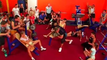 Bisexual Gym Party Gets Going! Screencap 4 on www.sinx.com
