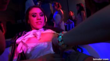 Rich Chicks Of Porn Part 1 - Cam 1 Screencap 77 on www.sinx.com