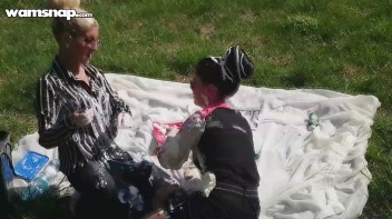 Creamy Catfight Picnic Screencap 19 on www.sinx.com
