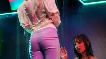 Elegant and Beautiful Wetlook Action Screencap 19 on www.sinx.com