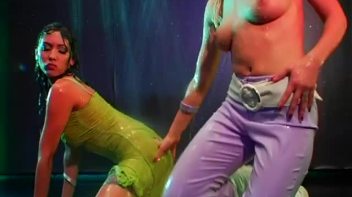 Elegant and Beautiful Wetlook Action Screencap 74 on www.sinx.com