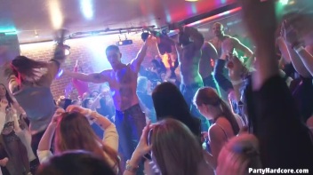 Party Hardcore Gone Crazy Vol. 34 Part 1 - Cam 2 Screencap 38 on www.sinx.com