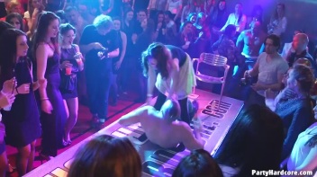 Party Hardcore Gone Crazy Vol. 34 Part 1 - Cam 2 Screencap 68 on www.sinx.com