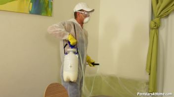 Eurobabe Fumigation Sensation Part 1 Screencap 1 on www.sinx.com