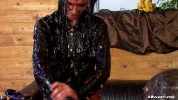 Raunchy Food Fight Screencap 100 on www.sinx.com
