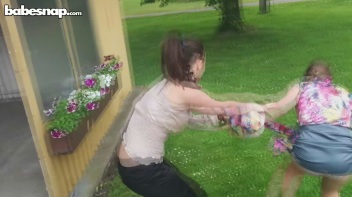 Proudly Pulling Hair And Pantyhose In Public Screencap 11 on www.sinx.com