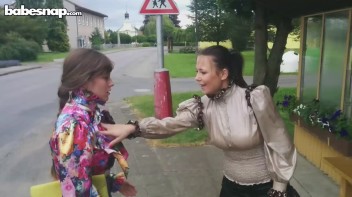 Proudly Pulling Hair And Pantyhose In Public Screencap 2 on www.sinx.com