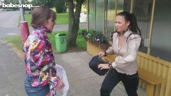 Proudly Pulling Hair And Pantyhose In Public Screencap 8 on www.sinx.com