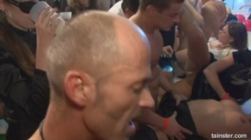 Gash Gamblers Part 3 - Cam 1 Screencap 82 on www.sinx.com