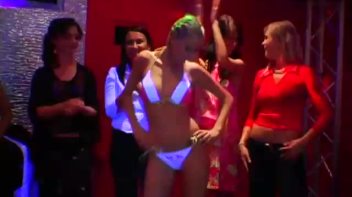 Rasslin In Clear Gel Screencap 6 on www.sinx.com