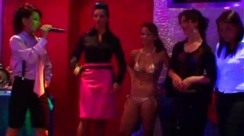 Rasslin In Clear Gel Screencap 4 on www.sinx.com