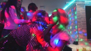 Party Hardcore Gone Crazy Vol. 24 Part 5 - Cam 1 Screencap 65 on www.sinx.com