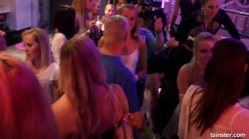 Fanatic Fuckfriends Part 1 - Lesbian Cam Screencap 4 on www.sinx.com