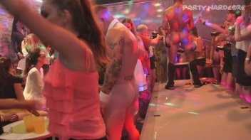 Party Hardcore Vol. 89 Part 3 - Cam 2 Screencap 49 on www.sinx.com