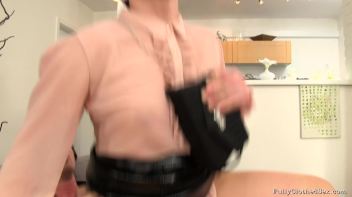 She Always Stands By Her Man! Screencap 69 on www.sinx.com