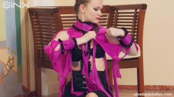 Gorgeous Girl Rips Her Clothes After Swim Screencap 61 on www.sinx.com