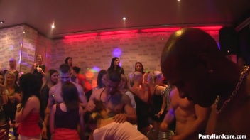 Party Hardcore Gone Crazy Vol. 13 Part 1 - Cam 1 Screencap 108 on www.sinx.com