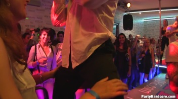Party Hardcore Gone Crazy Vol. 13 Part 1 - Cam 1 Screencap 60 on www.sinx.com
