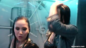 Babes On Wetlook Display Screencap 6 on www.sinx.com