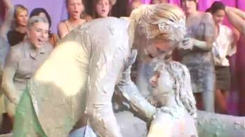 Elegant Muddy Wrestling? Screencap 23 on www.sinx.com
