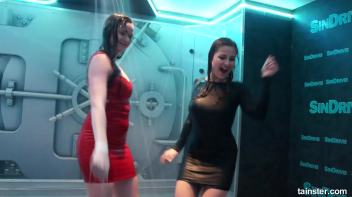 Teasing babes getting dripping wet Screencap 15 on www.sinx.com