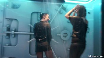 Teasing babes getting dripping wet Screencap 36 on www.sinx.com