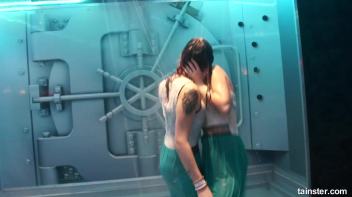 Teasing babes getting dripping wet Screencap 67 on www.sinx.com