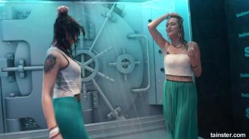 Teasing babes getting dripping wet Screencap 70 on www.sinx.com