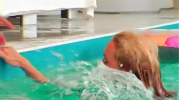 Play Fighting Turns Serious In The Pool Screencap 30 on www.sinx.com