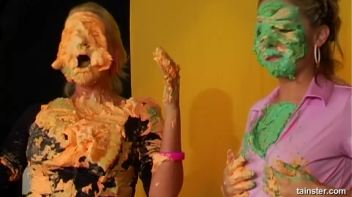 Three Hot Babes Covered In Cream Screencap 20 on www.sinx.com