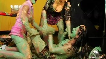 Three Hot Babes Covered In Cream Screencap 50 on www.sinx.com