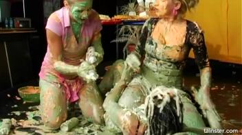 Three Hot Babes Covered In Cream Screencap 56 on www.sinx.com