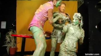 Three Hot Babes Covered In Cream Screencap 65 on www.sinx.com