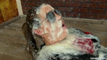 Bad ass chick Vany Ully bespattered with cum Screencap 84 on www.sinx.com