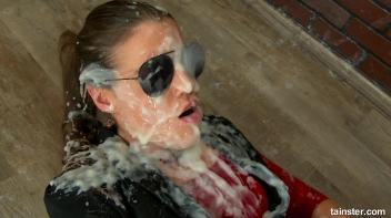 Bad ass chick Vany Ully bespattered with cum Screencap 79 on www.sinx.com